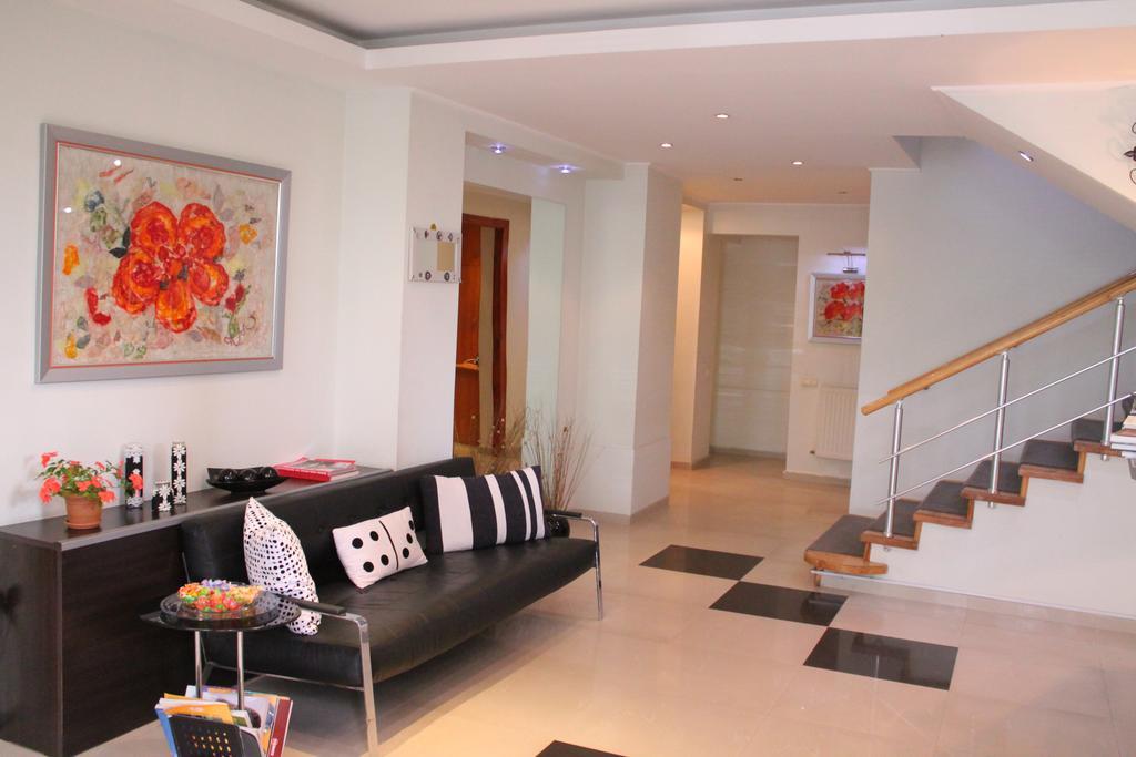 Apartment Vake ティビリシ エクステリア 写真